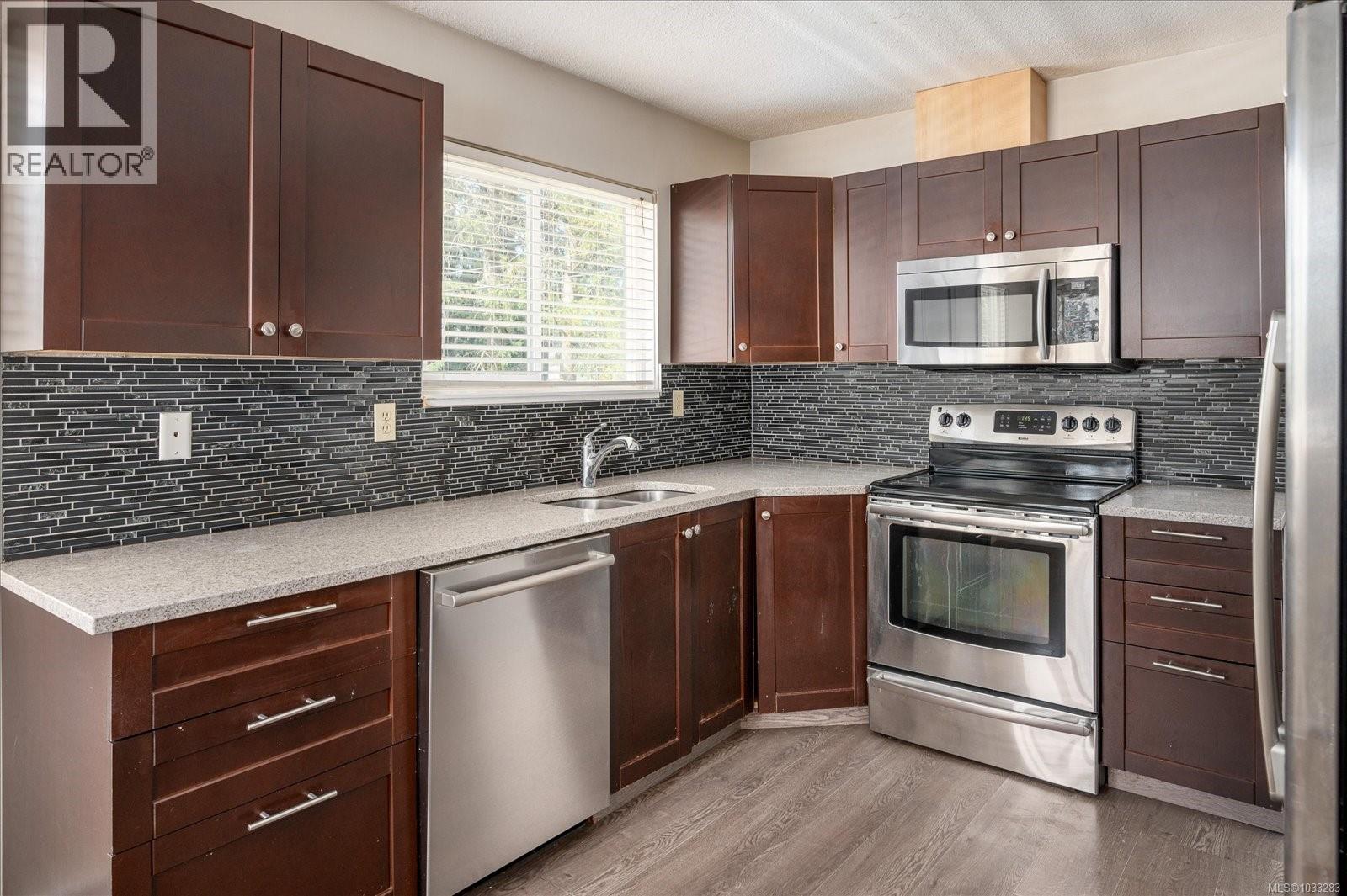 3677 Country Club Dr, Nanaimo, British Columbia  V9T 1T8 - Photo 8 - 1033283