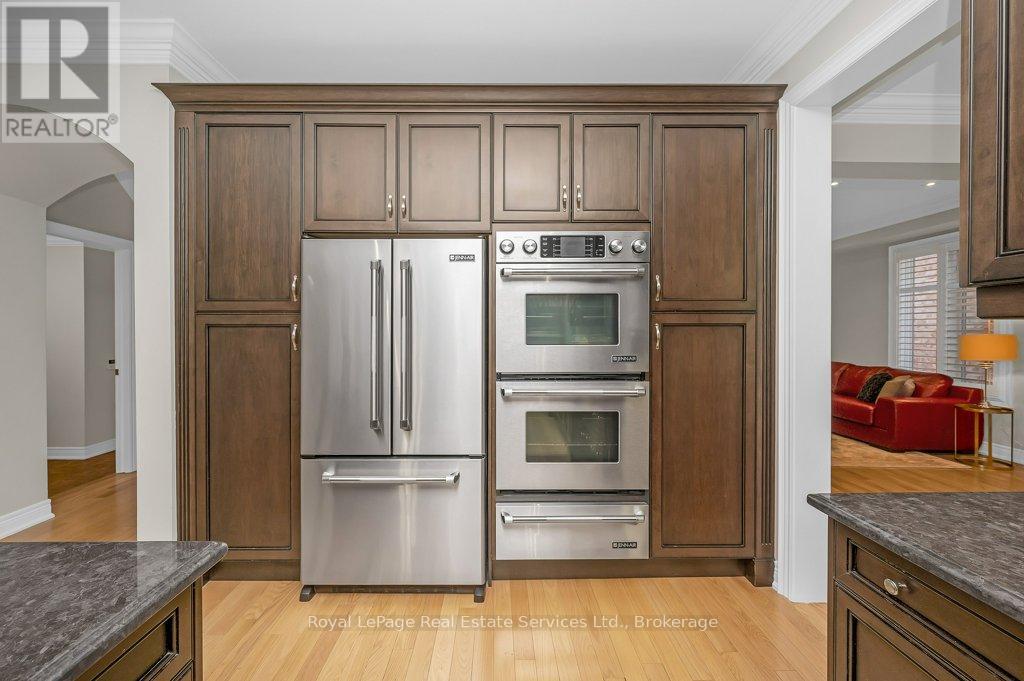 2373 Gamble Road, Oakville, Ontario  L6H 7V6 - Photo 12 - W13062268