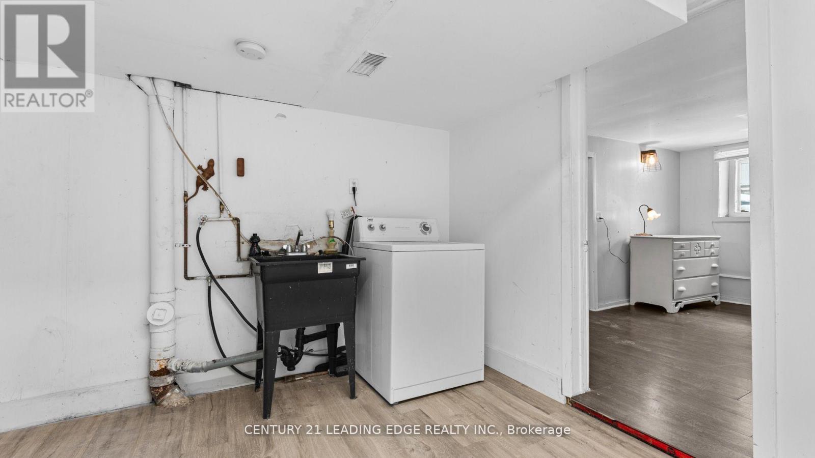 195 Albert Street, Oshawa, Ontario  L1H 4R4 - Photo 17 - E13062046