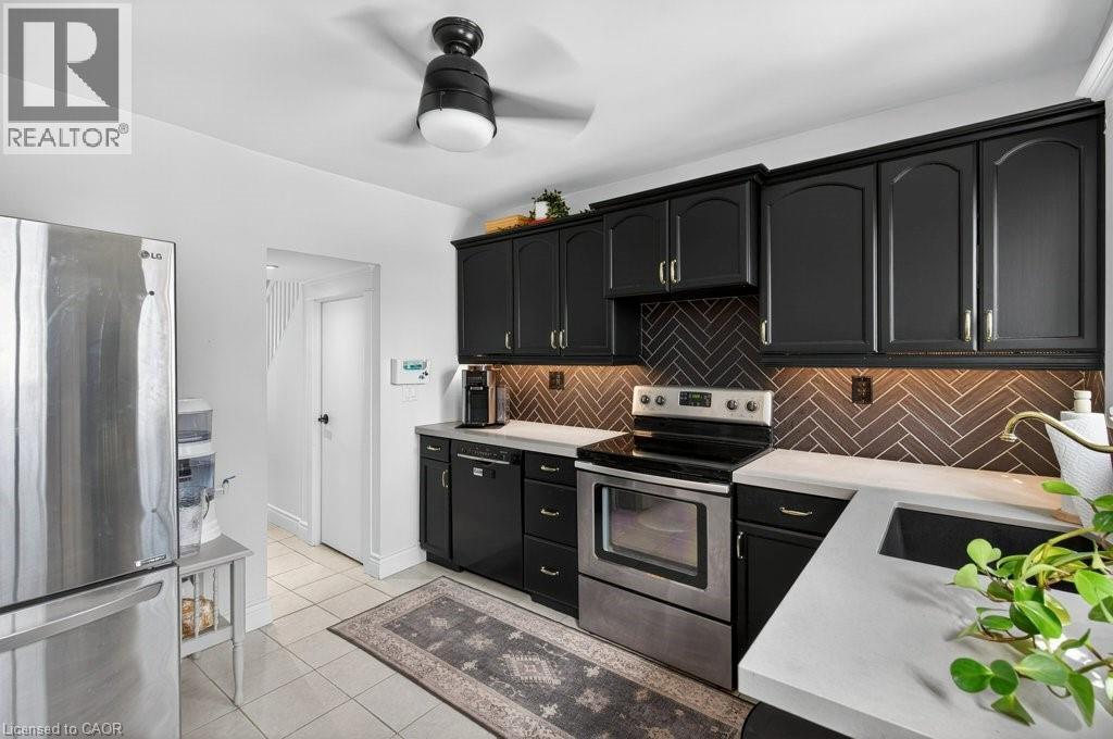 53 East 21st Street, Hamilton, Ontario  L8V 2T3 - Photo 16 - 40809045