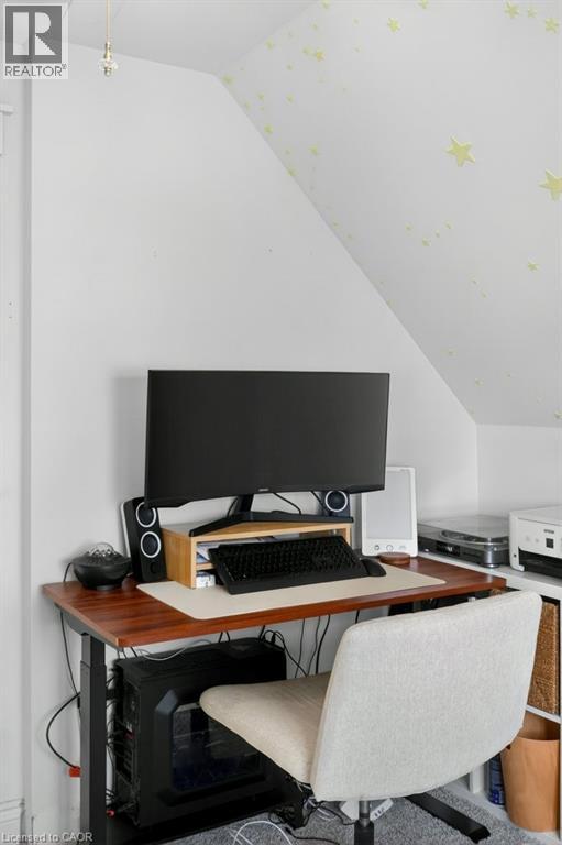 53 East 21st Street, Hamilton, Ontario  L8V 2T3 - Photo 34 - 40809045