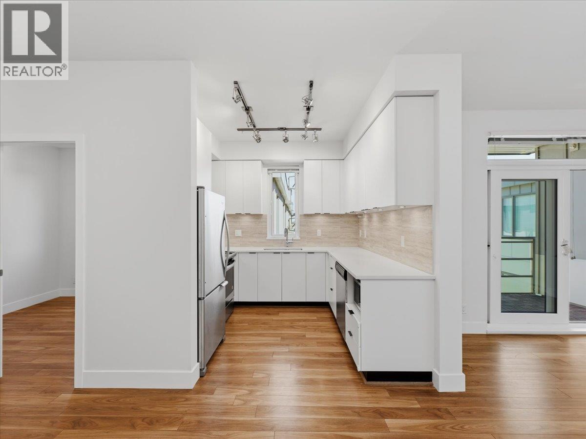 Ph29 5355 Lane Street, Burnaby, British Columbia  V5H 0H1 - Photo 7 - R3117273