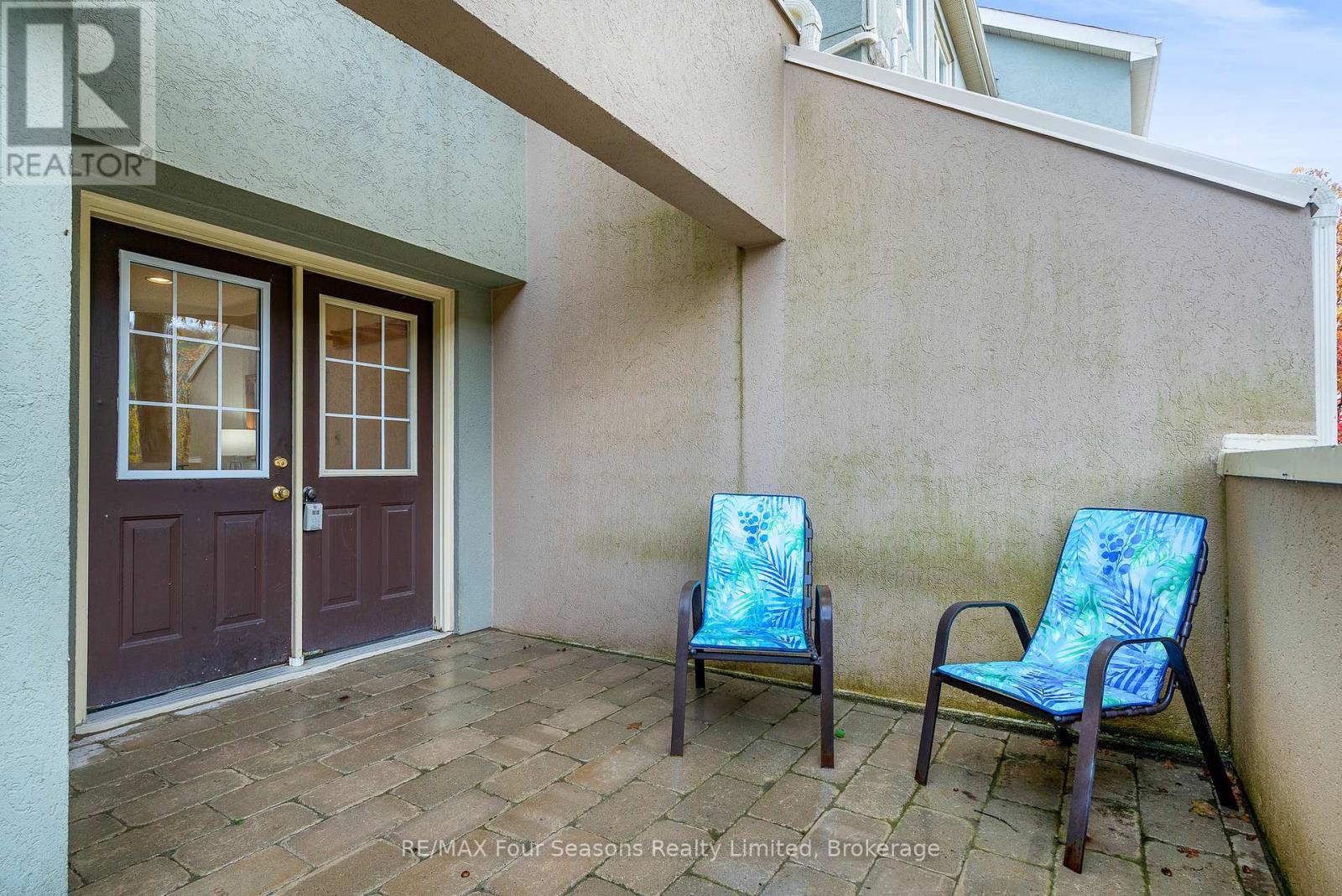 113 - 107 Wintergreen Place, Blue Mountains, Ontario  L9Y 0P8 - Photo 2 - X13062140