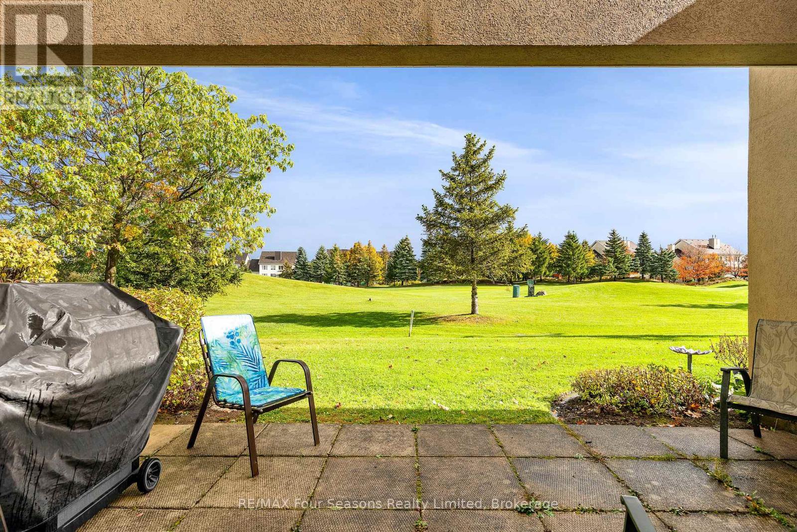 113 - 107 Wintergreen Place, Blue Mountains, Ontario  L9Y 0P8 - Photo 4 - X13062140