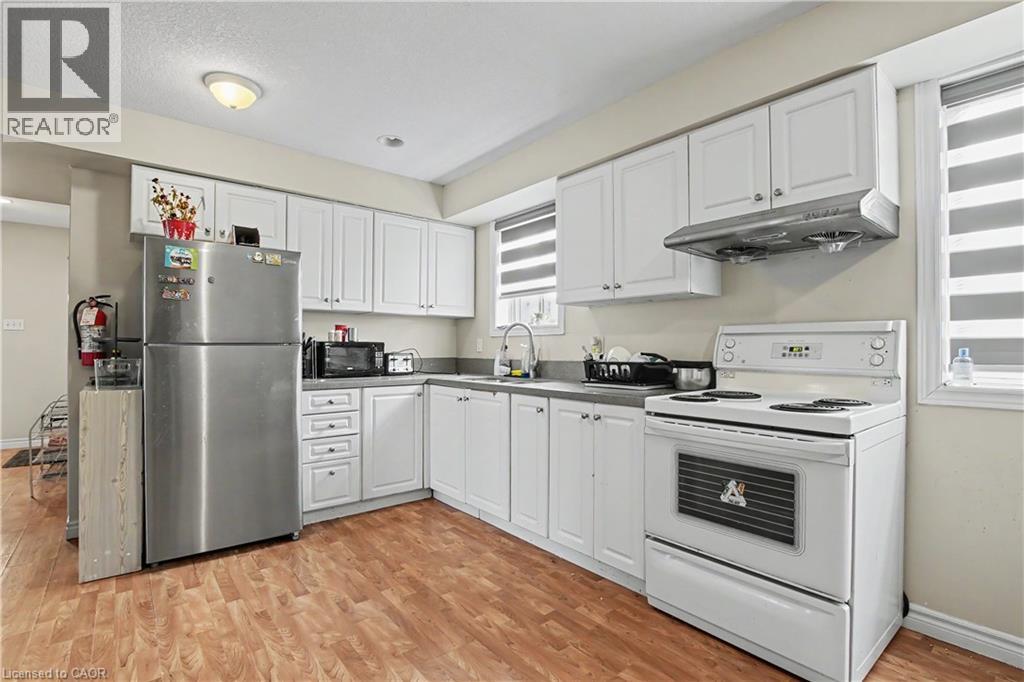 16 Columbia Street W, Waterloo, Ontario  N2L 3K3 - Photo 5 - 40822291