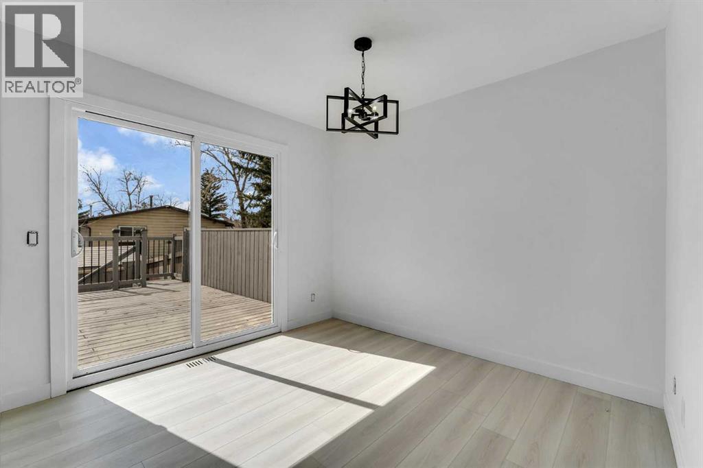 62 Deer Ridge Way SE, Calgary, Alberta  T2J 5Y6 - Photo 11 - A2292366
