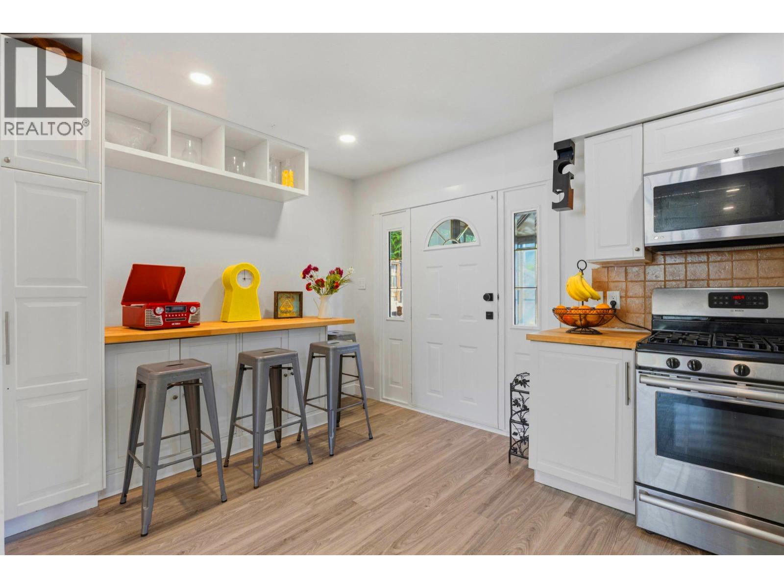 713 Appleyard Court, Port Moody, British Columbia  V3H 3X1 - Photo 6 - R3117721