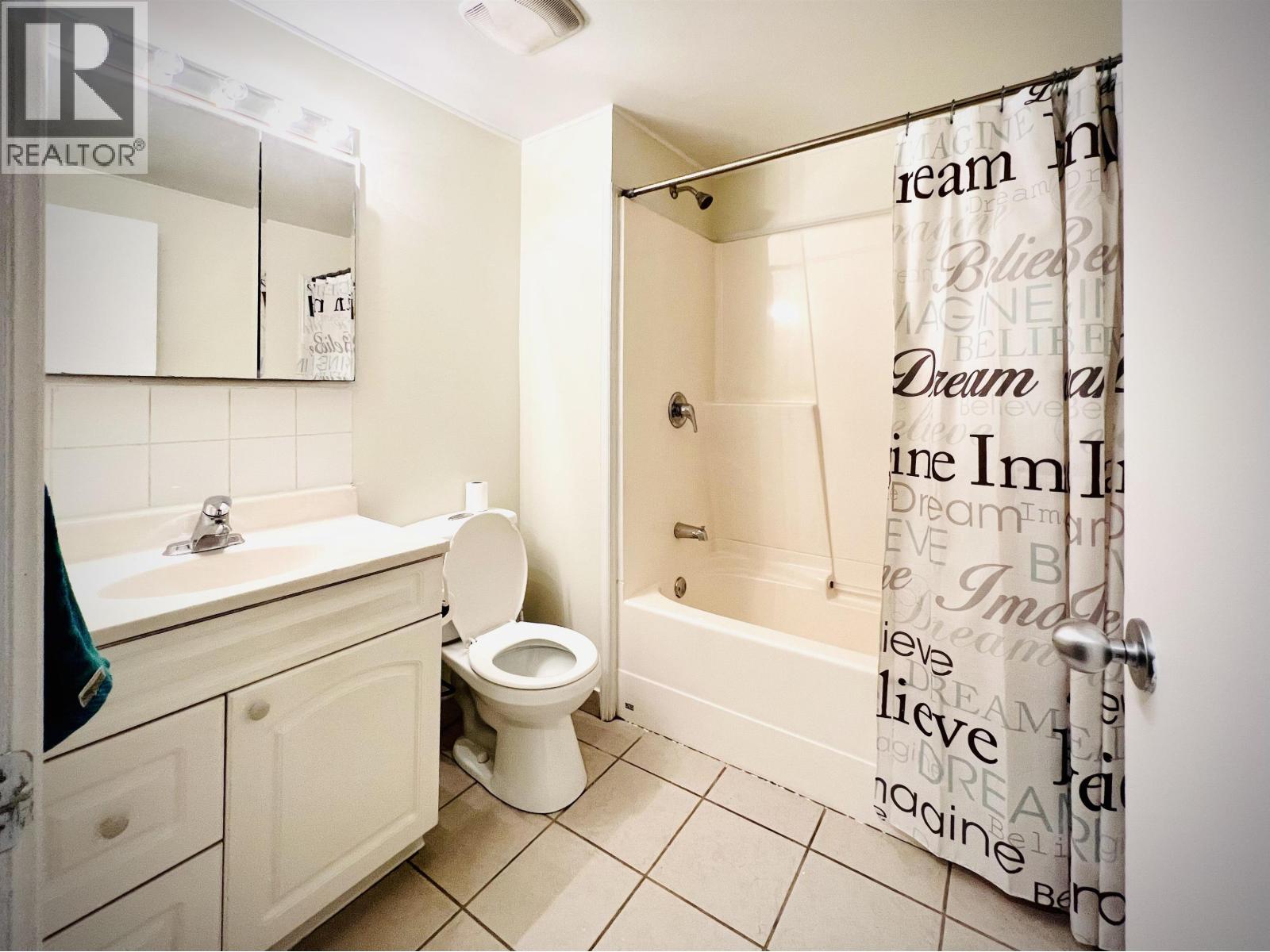 9 140 20th Street, North Vancouver, British Columbia  V7L 3A4 - Photo 6 - R3117732