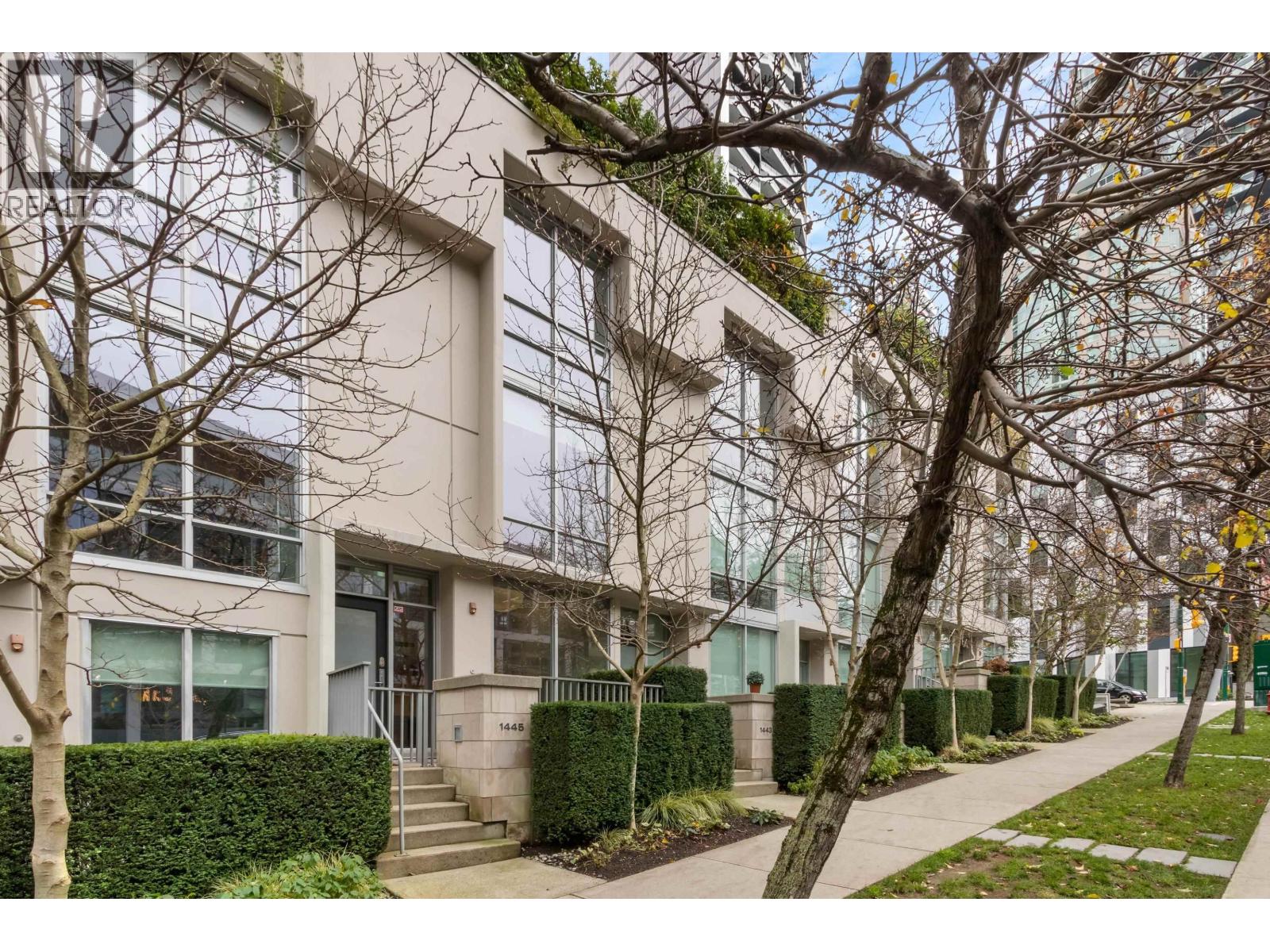 1445 Howe Street, Vancouver, British Columbia  V6Z 1C2 - Photo 2 - R3117736