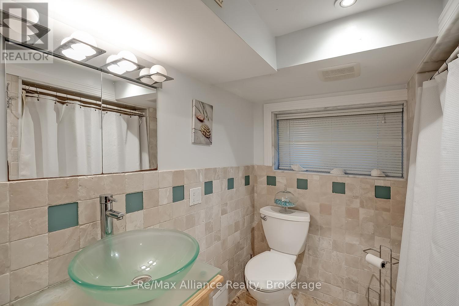 42 Chartwell Road, Oakville, Ontario  L6J 3Z4 - Photo 26 - W12512148