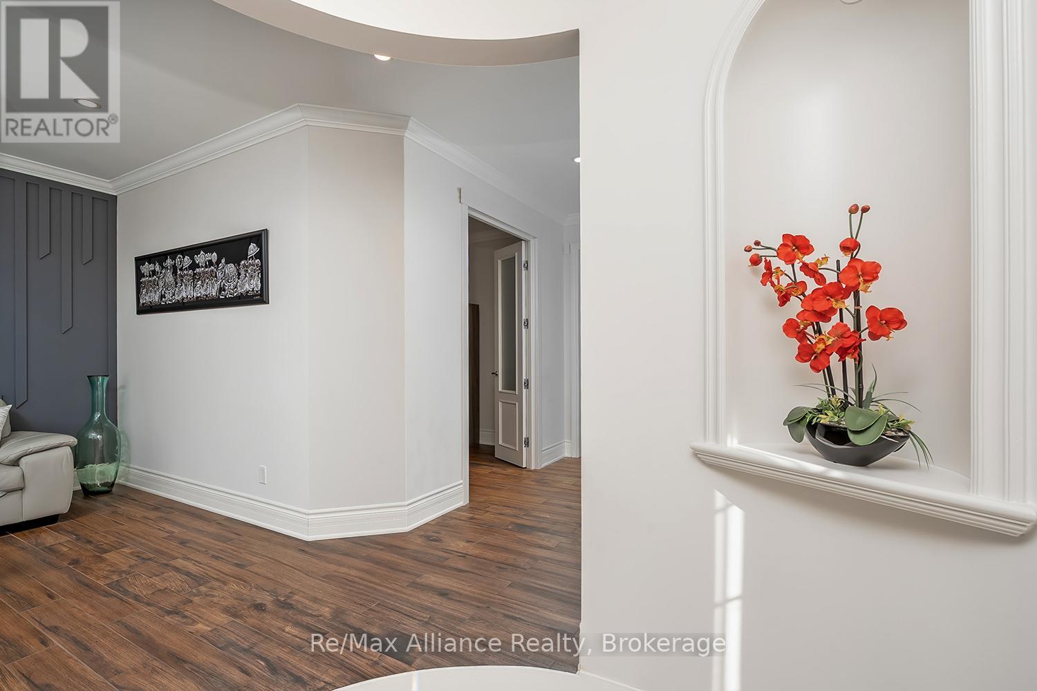2381 Gamble Road, Oakville, Ontario  L6H 7V6 - Photo 4 - W12742892