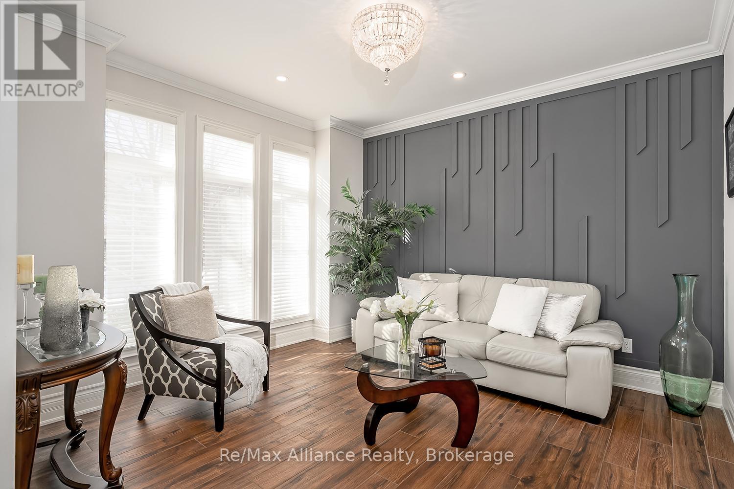 2381 Gamble Road, Oakville, Ontario  L6H 7V6 - Photo 5 - W12742892