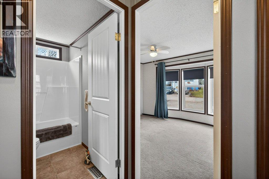 3350 10 Avenue NE Unit# 39, Salmon Arm, British Columbia  V1E 1J6 - Photo 19 - 10375317