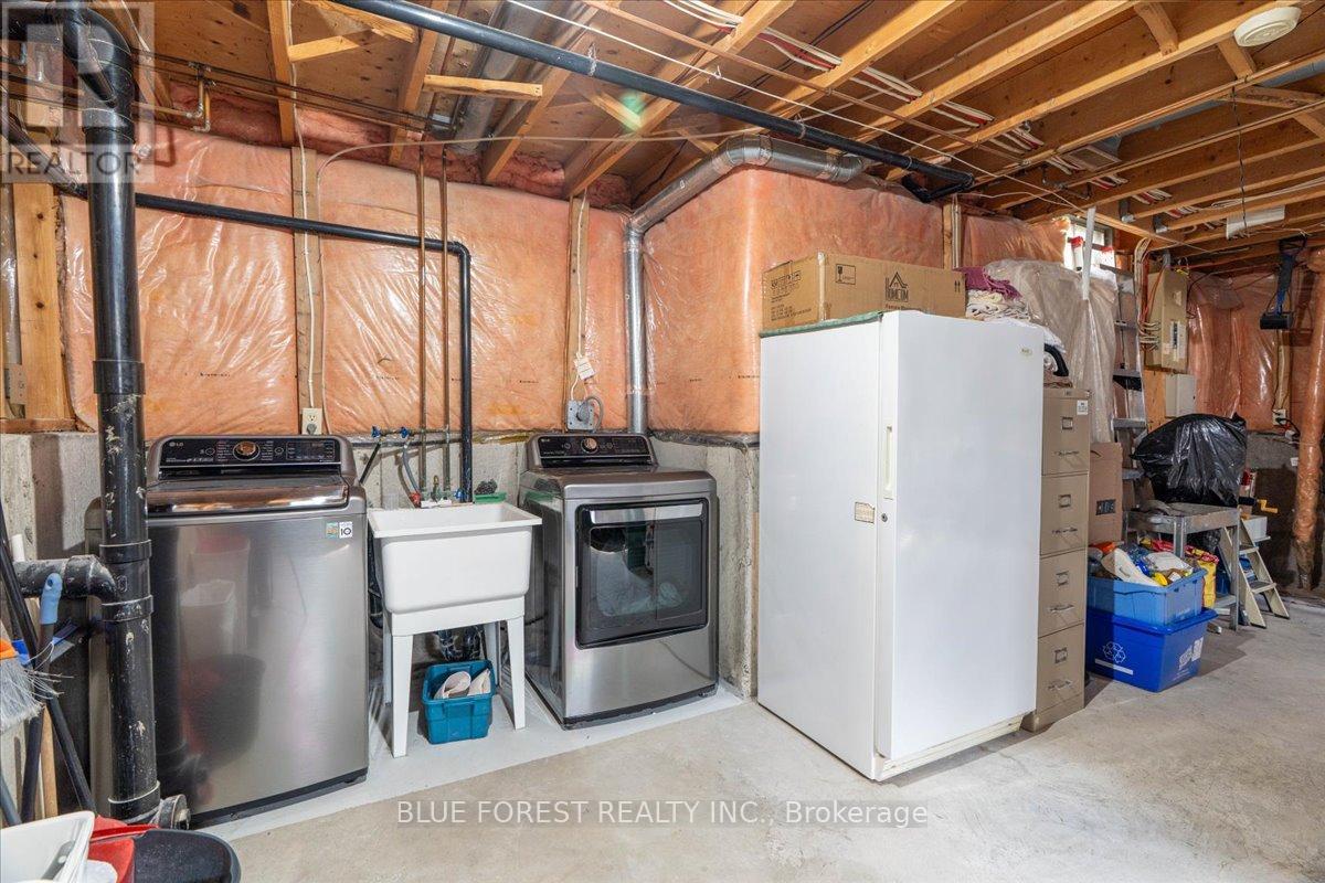 106 Conway Lane, London South, Ontario  N6E 3J8 - Photo 32 - X13062188