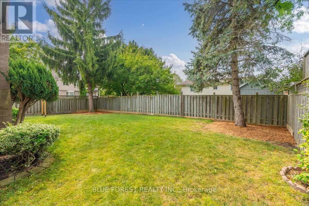 106 Conway Lane, London South, Ontario  N6E 3J8 - Photo 38 - X13062188