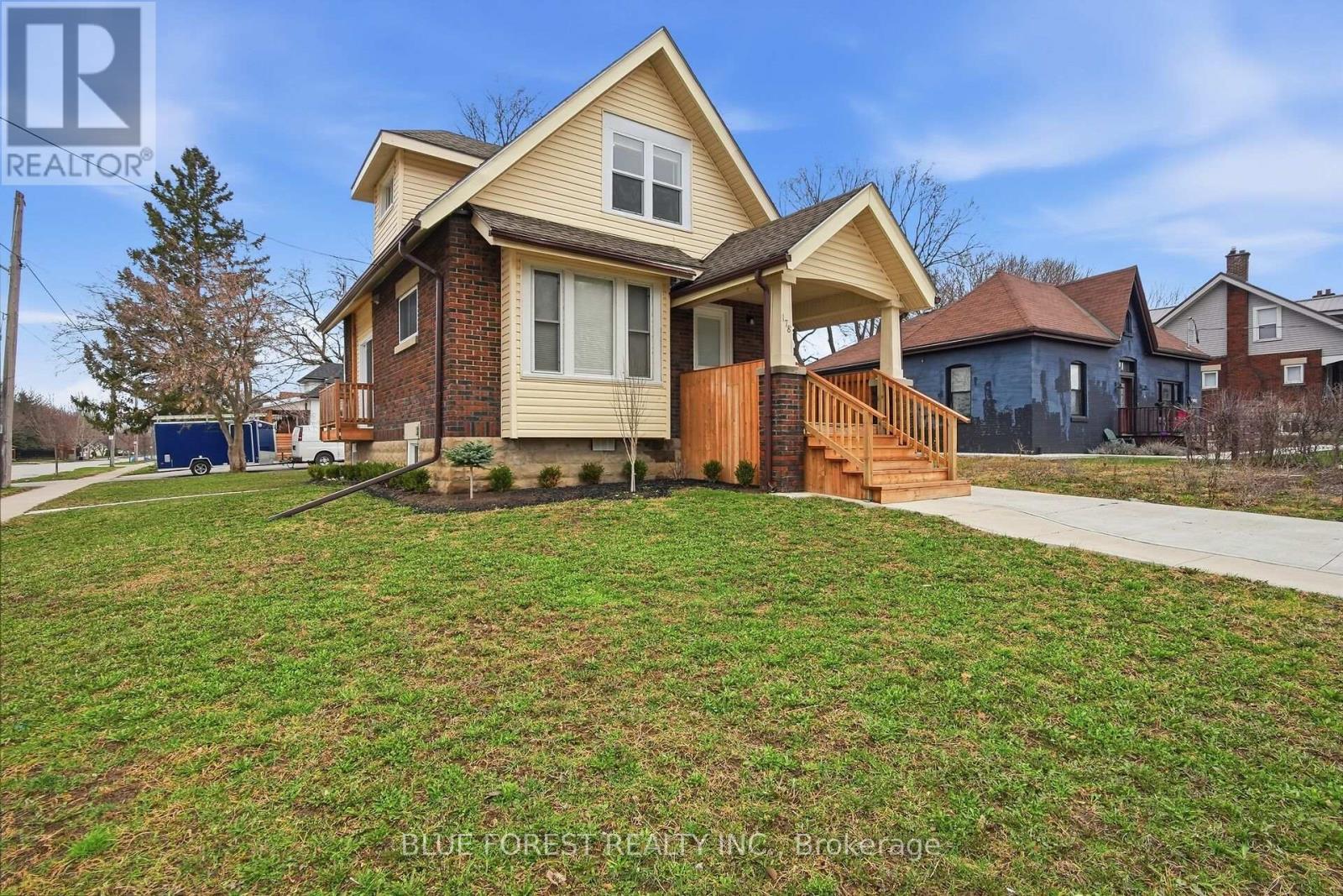 178 THOMPSON ROAD, London South, Ontario