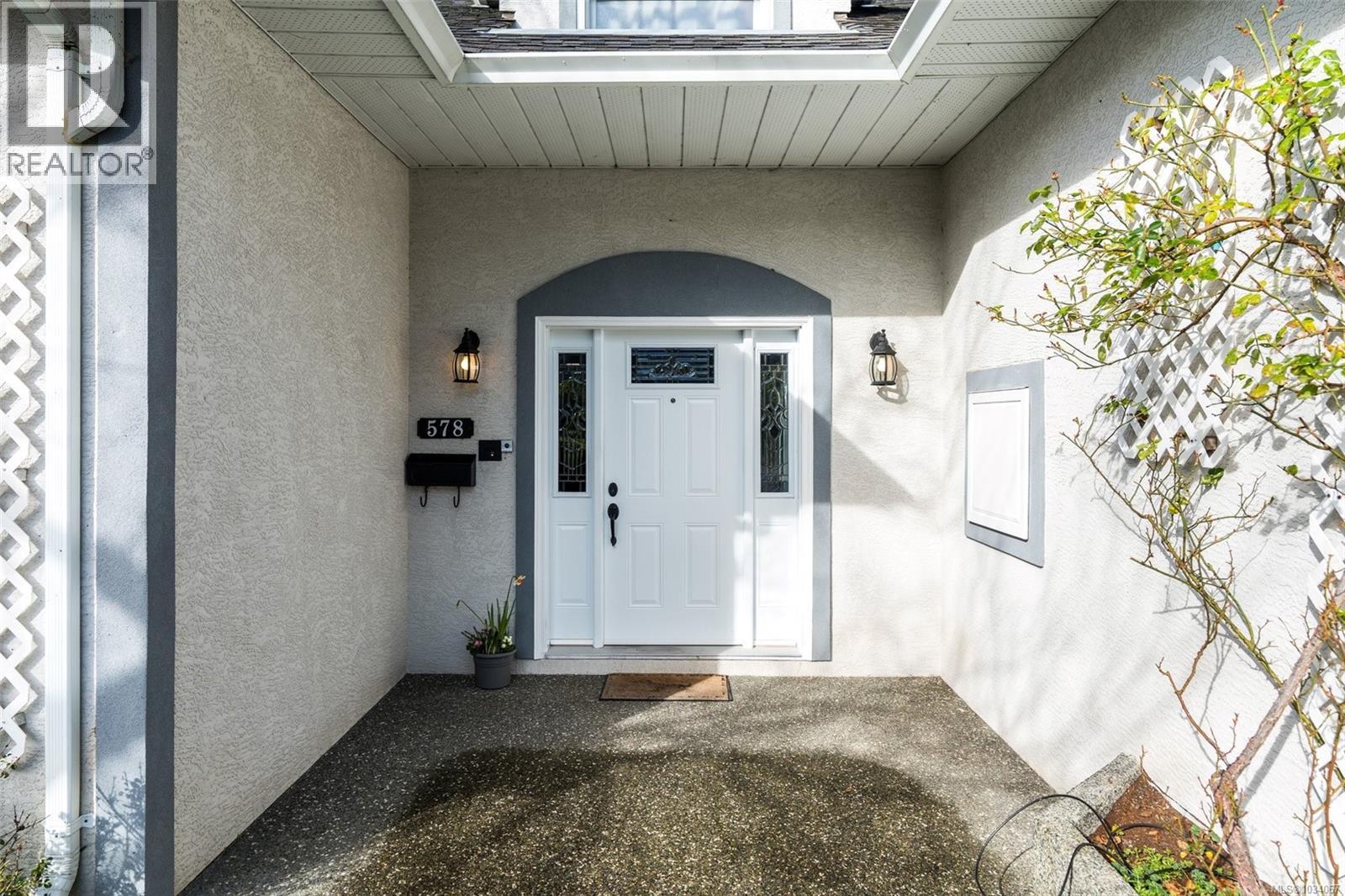 578 Island Rd, Oak Bay, British Columbia  V8S 2T6 - Photo 10 - 1034067