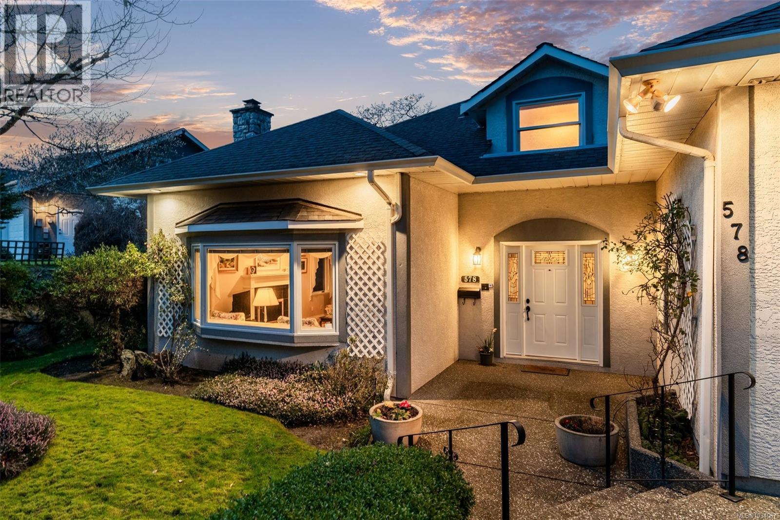 578 Island Rd, Oak Bay, British Columbia  V8S 2T6 - Photo 8 - 1034067
