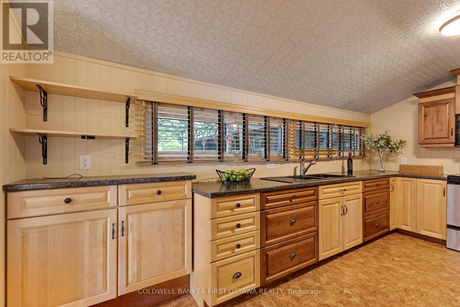 4712 Briton Houghton Bay Road, Rideau Lakes, Ontario  K0G 1V0 - Photo 14 - X13062142
