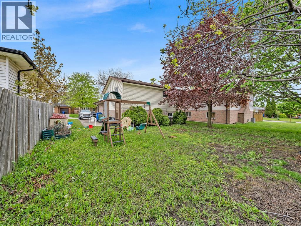 1493 Azalia Crescent, Windsor, Ontario  N8W 5C5 - Photo 10 - 26009624