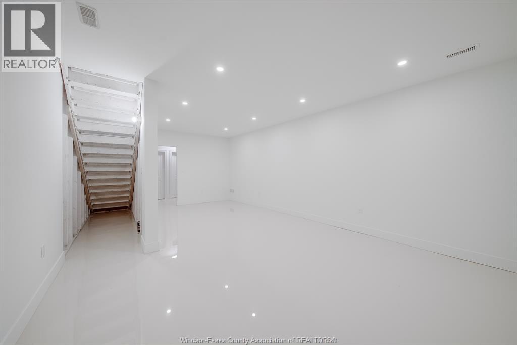 69 Red Oak Crescent, Amherstburg, Ontario  N9V 4C4 - Photo 40 - 26009342