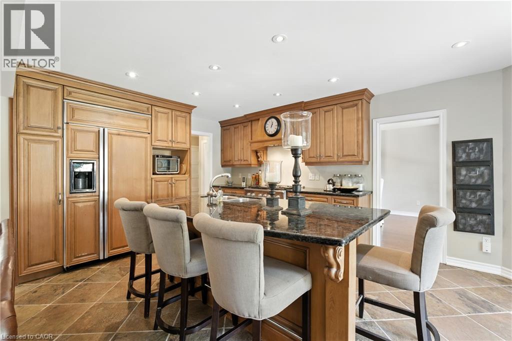 2139 Bushtrail Court, Burlington, Ontario  L7M 4B2 - Photo 10 - 40771233