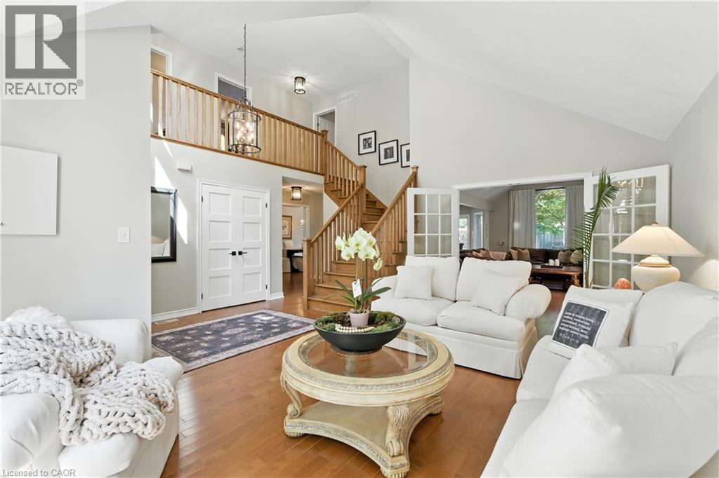 2139 Bushtrail Court, Burlington, Ontario  L7M 4B2 - Photo 5 - 40771233