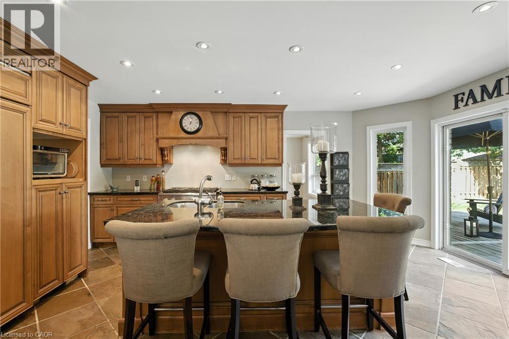 2139 Bushtrail Court, Burlington, Ontario  L7M 4B2 - Photo 11 - 40771233