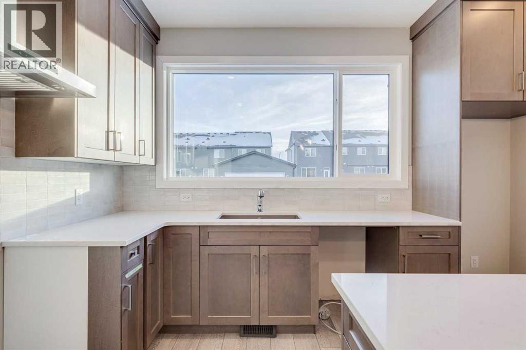 97 Savanna Place NE, Calgary, Alberta  T3J 4B6 - Photo 14 - A2287303