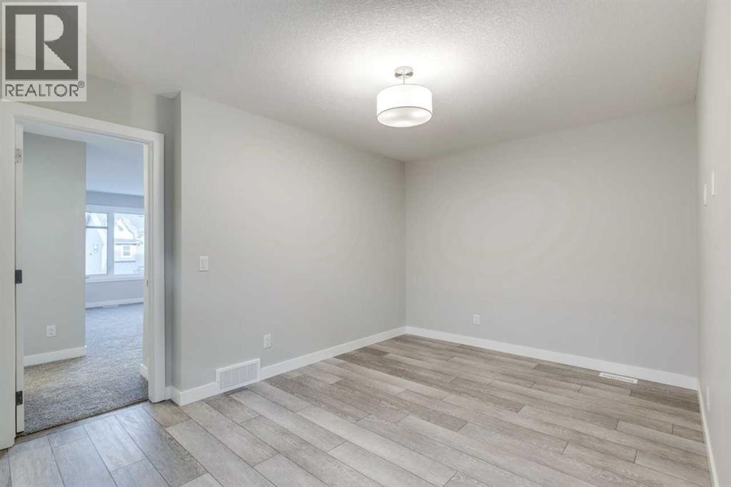 97 Savanna Place NE, Calgary, Alberta  T3J 4B6 - Photo 19 - A2287303
