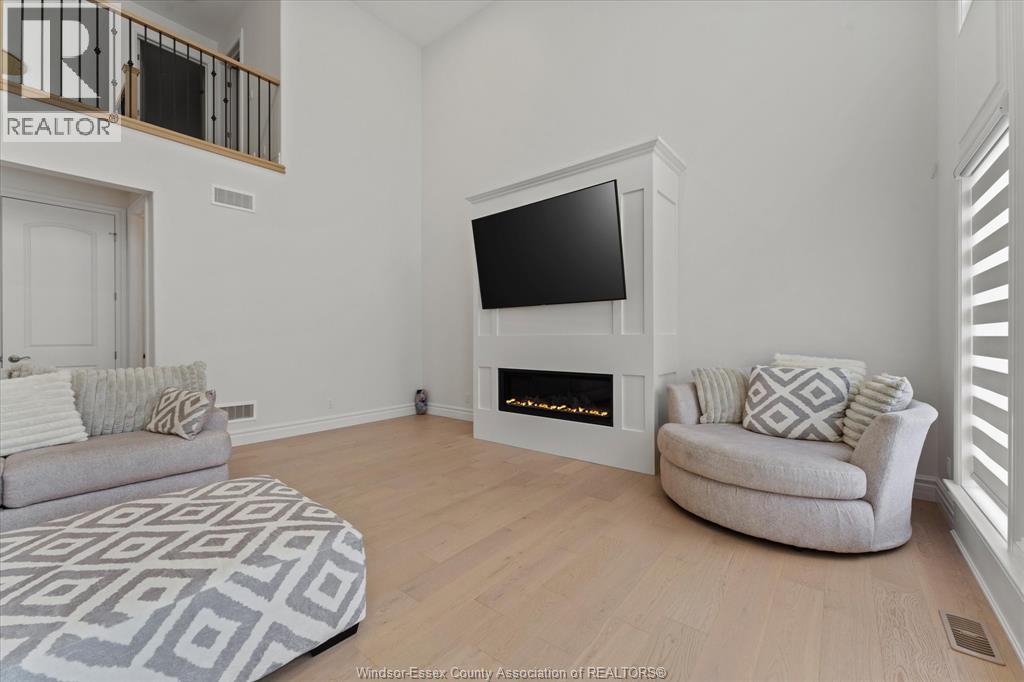 570 Orchard Crescent, Windsor, Ontario  N9E 0B2 - Photo 16 - 26009460