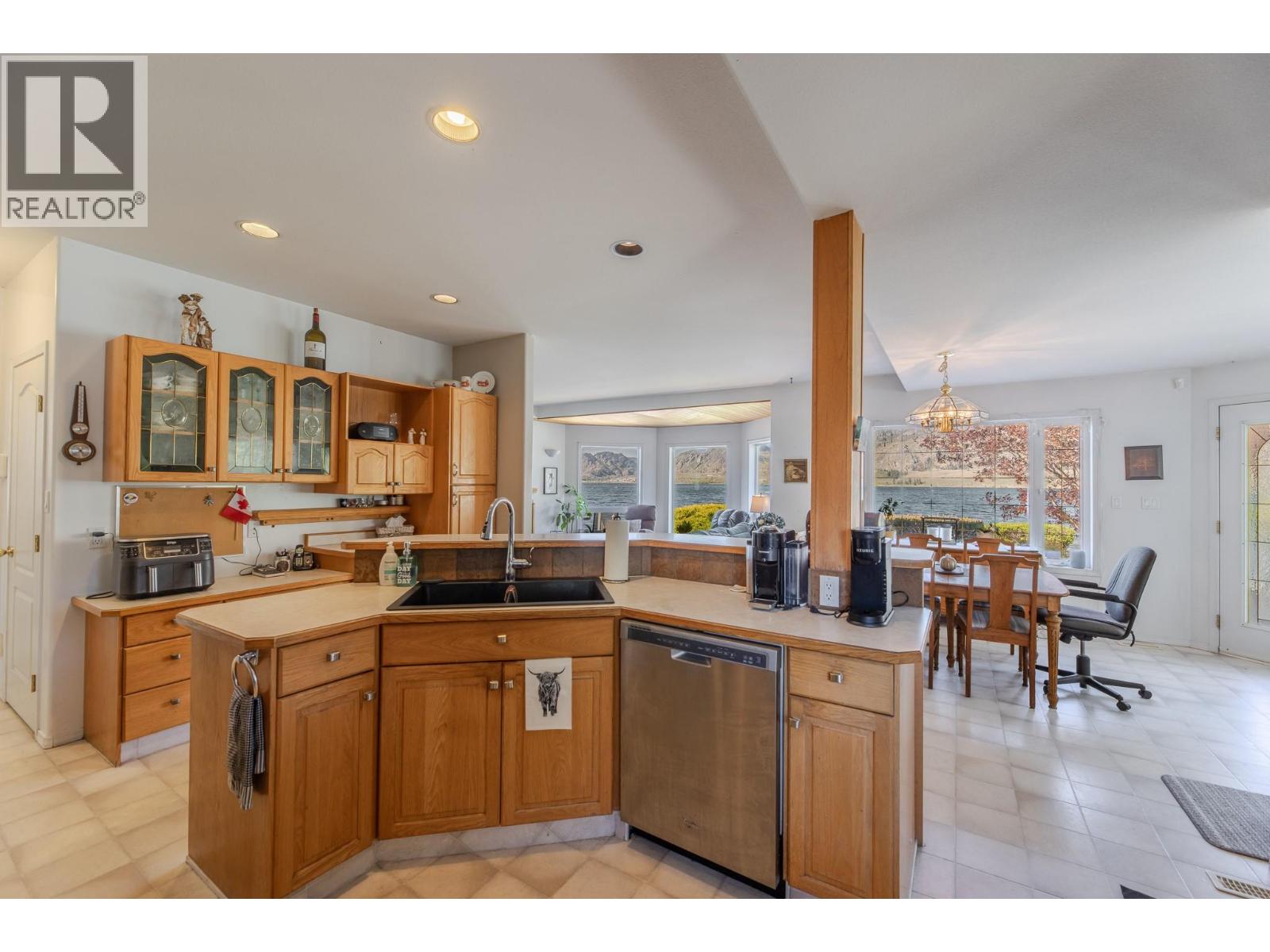 8405 104th Avenue, Osoyoos, British Columbia  V0H 1V2 - Photo 9 - 10385407