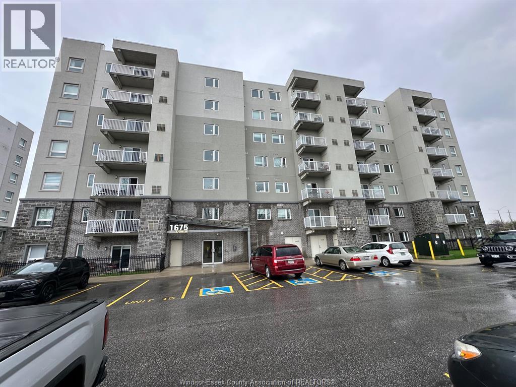 1675 Banwell Unit# 305, Windsor, Ontario  N8P 1P4 - Photo 1 - 26009659