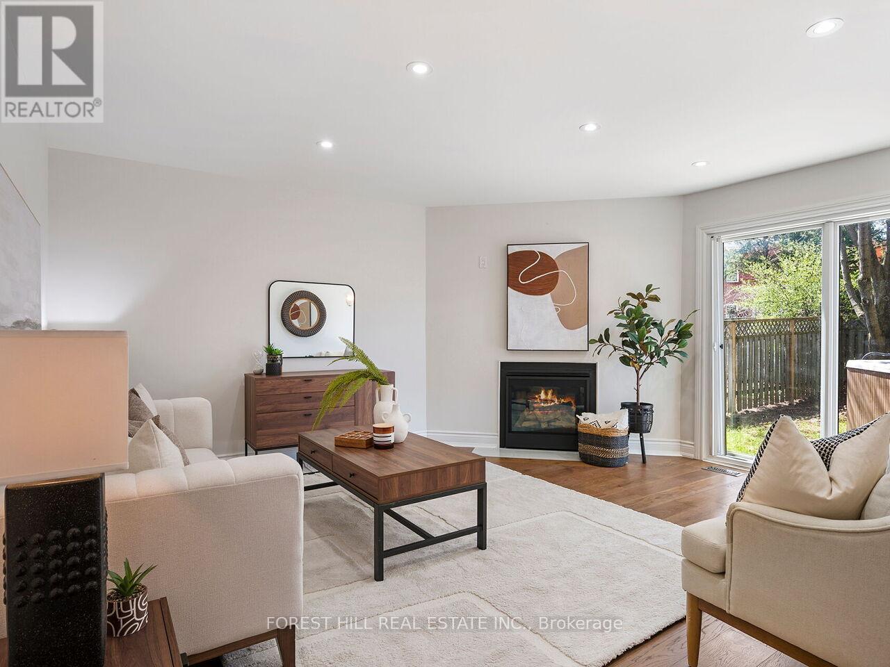 4076 Colonial Drive, Mississauga, Ontario  L5L 4K1 - Photo 10 - W13062202