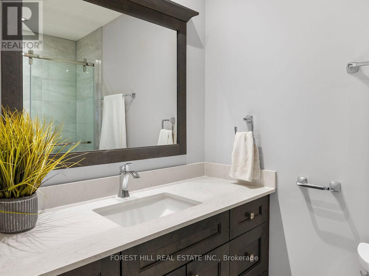 4076 Colonial Drive, Mississauga, Ontario  L5L 4K1 - Photo 26 - W13062202