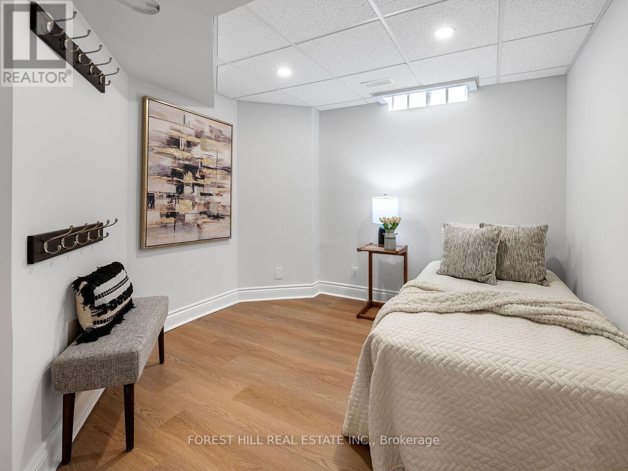 4076 Colonial Drive, Mississauga, Ontario  L5L 4K1 - Photo 33 - W13062202