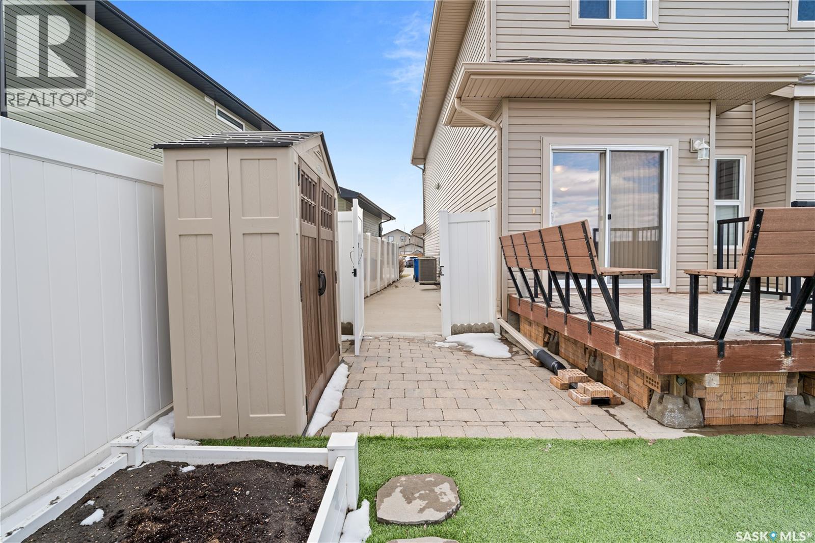 8814 Herman Crescent, Regina, Saskatchewan  S4Y 0B7 - Photo 42 - SK034373