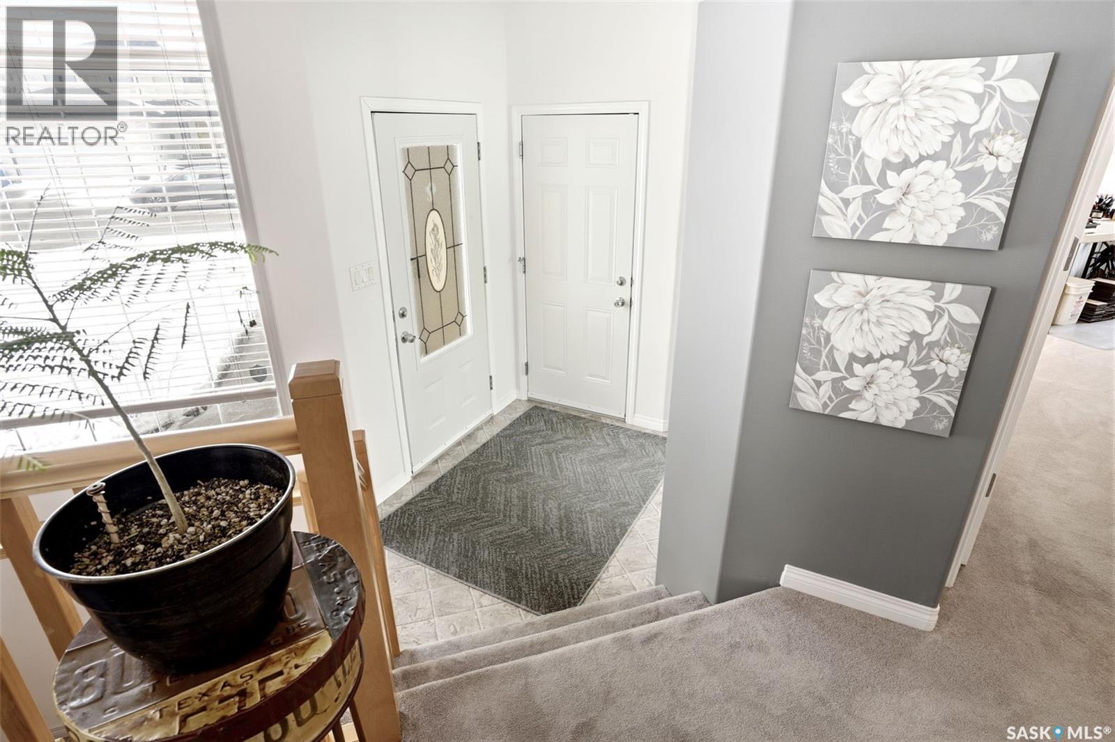 2839 Sunninghill Crescent, Regina, Saskatchewan  S4V 0N7 - Photo 4 - SK034358
