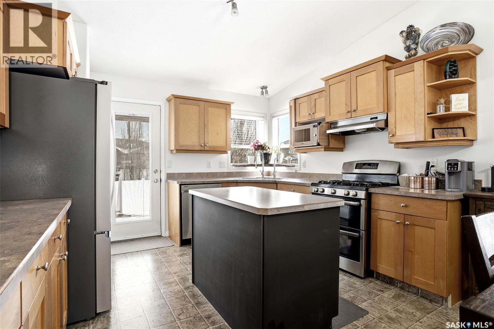 2839 Sunninghill Crescent, Regina, Saskatchewan  S4V 0N7 - Photo 9 - SK034358
