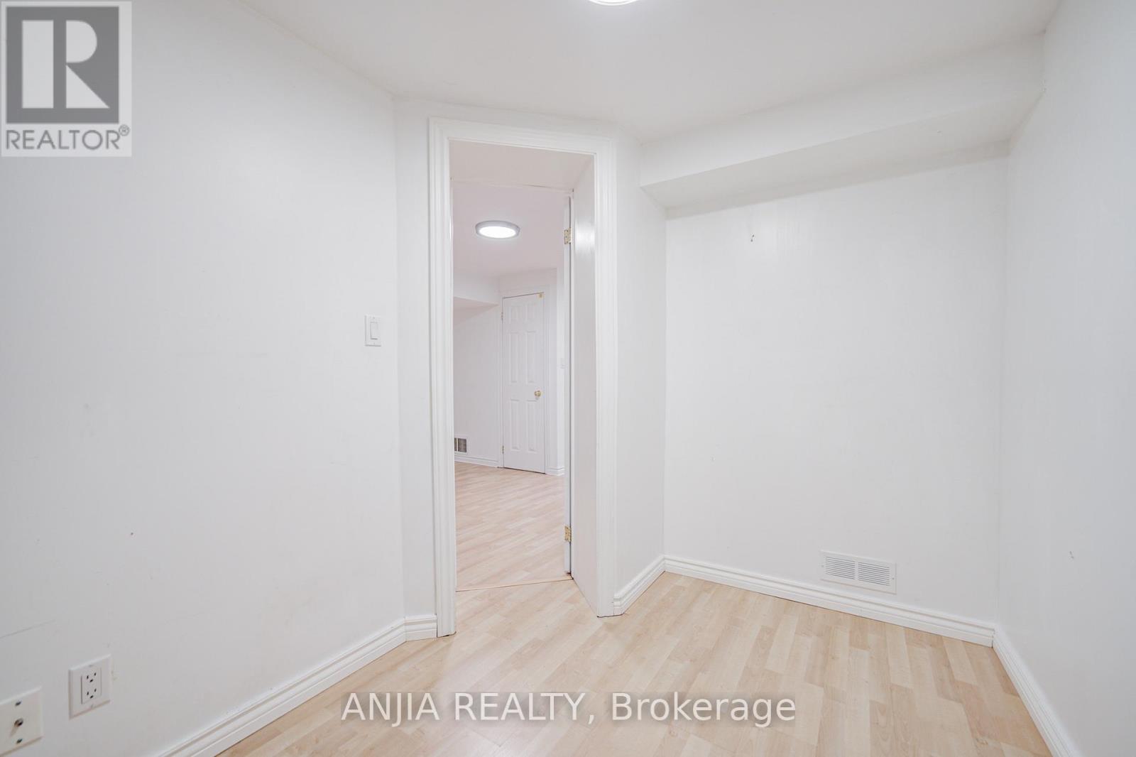 2033 Bur Oak Avenue, Markham, Ontario  L6E 1X3 - Photo 43 - N12984846