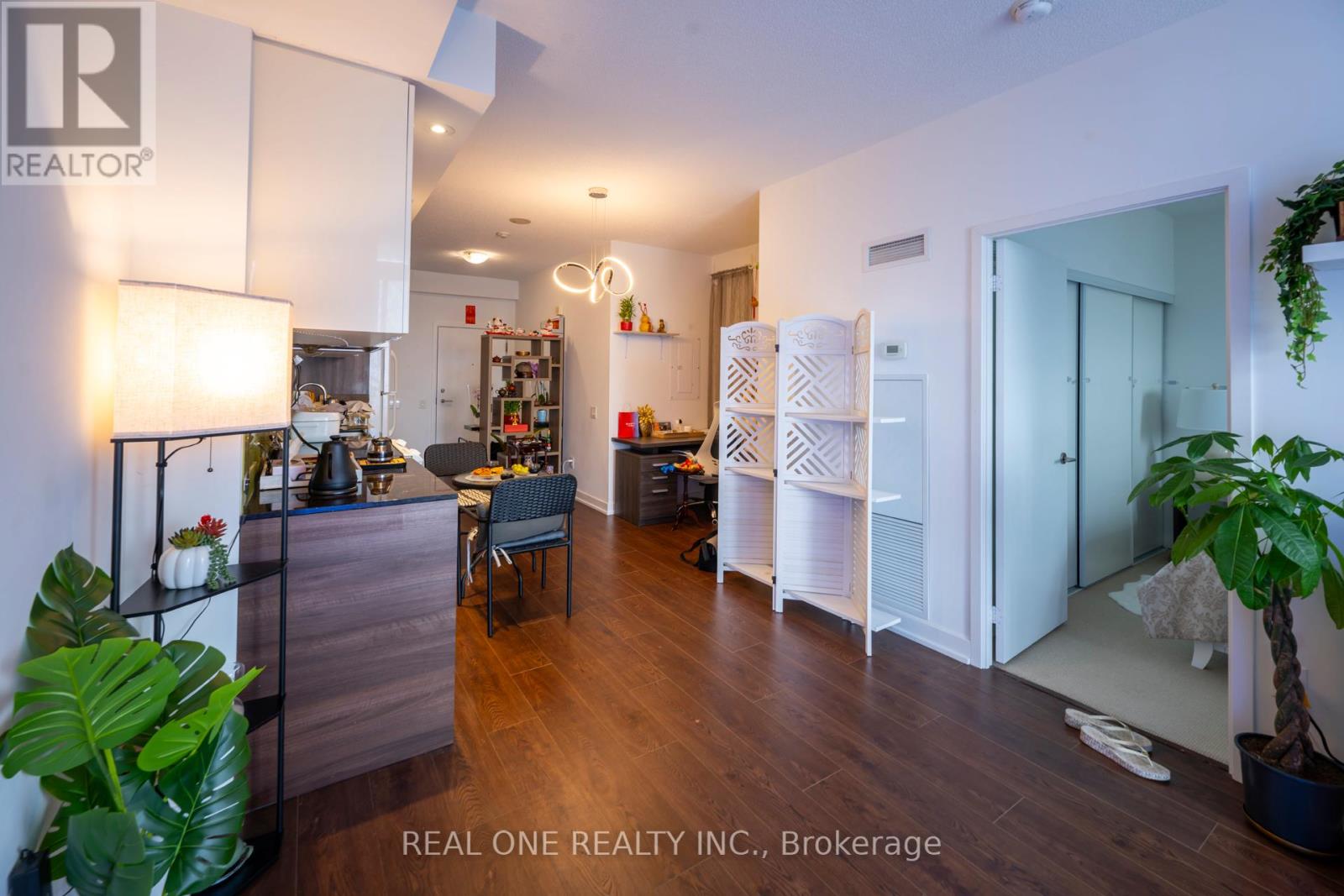 2802 - 121 Mcmahon Drive, Toronto, Ontario  M2K 0C1 - Photo 6 - C13047256