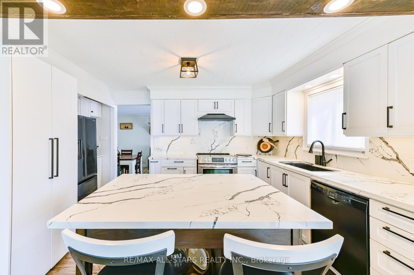 53 Meachin Drive, Kawartha Lakes, Ontario  K0M 1L0 - Photo 12 - X13061854