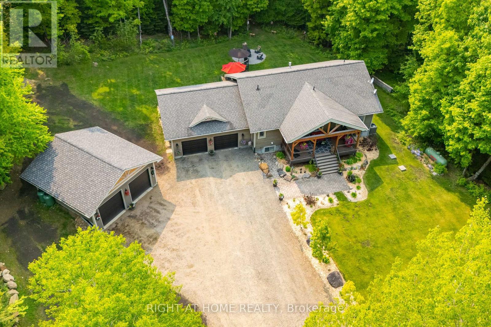 12028 HIGHWAY 118 HIGHWAY, Dysart et al, Ontario