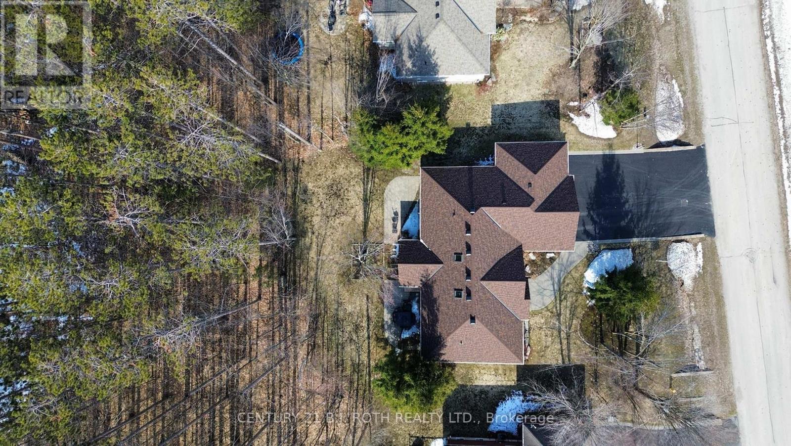 6 Lloyd Cook Drive E, Springwater, Ontario  L4M 4S4 - Photo 46 - S12979256