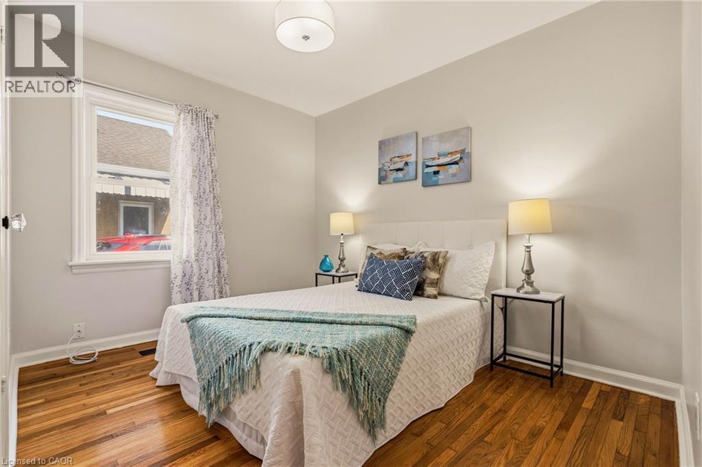 31 Cameron Avenue, Dundas, Ontario  L9H 1P6 - Photo 15 - 40825493