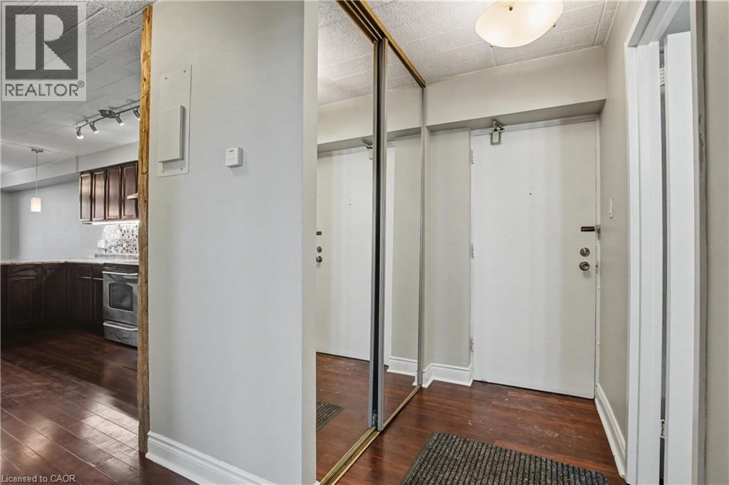 63 Conroy Crescent Unit# 52, Guelph, Ontario  N1G 2V5 - Photo 4 - 40823481