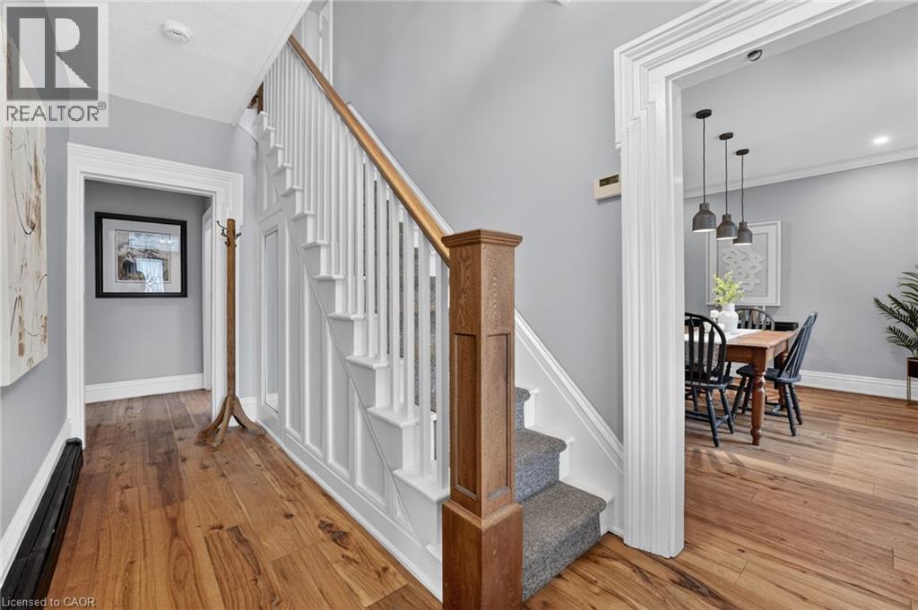 671 Harvest Road, Dundas, Ontario  L9H 5K3 - Photo 6 - 40823218