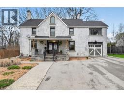 671 HARVEST Road, Dundas, Ontario