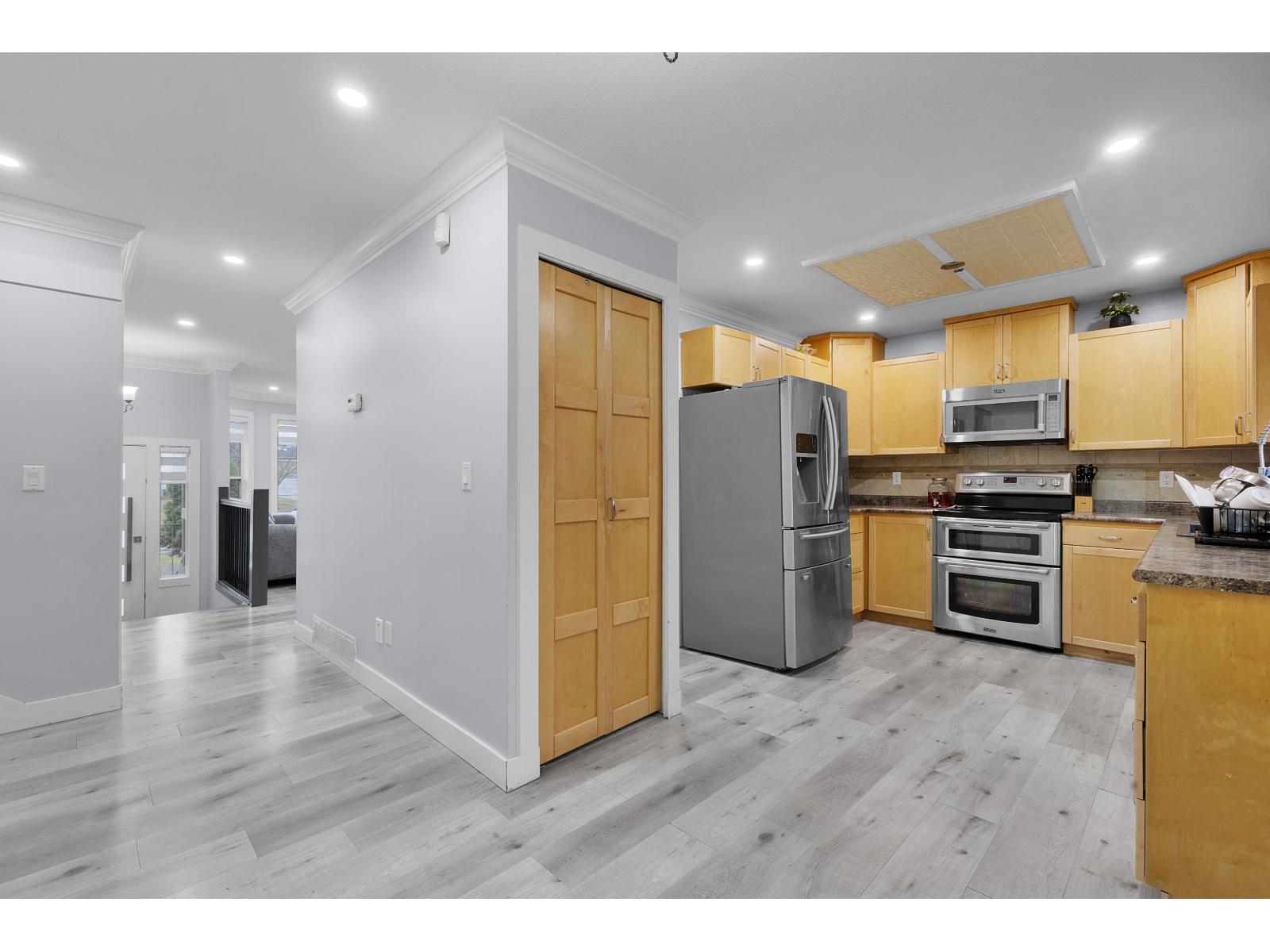 32066 Sorrento Avenue, Abbotsford, British Columbia  V2T 5B7 - Photo 17 - R3117612