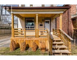 35 DUNDAS Street, Dundas, Ontario